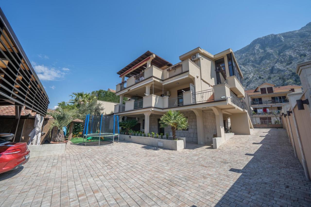 Apartments Milunovic Kotor Eksteriør bilde